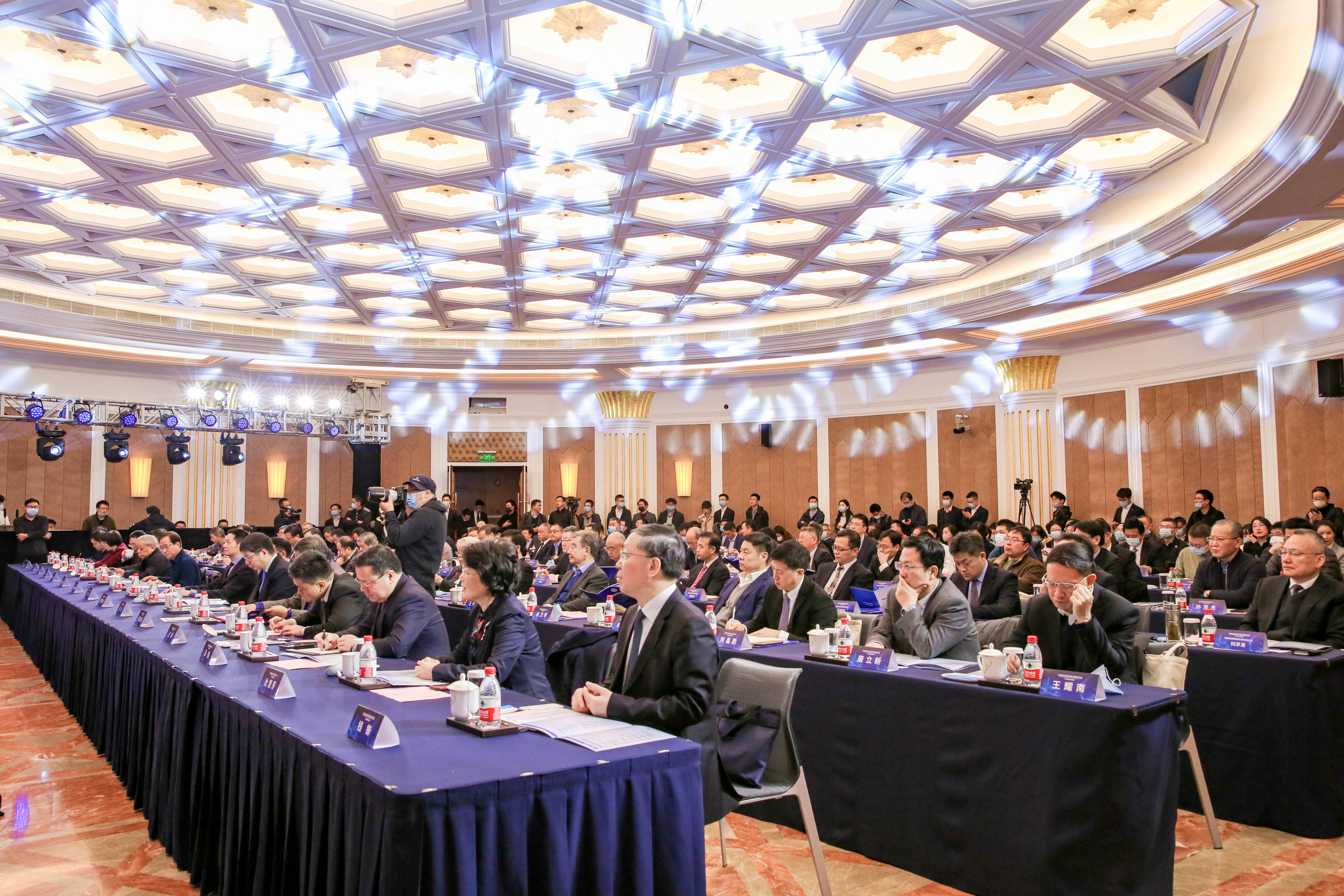 Building a factory brain，F(xiàn)ocused process manufacturing