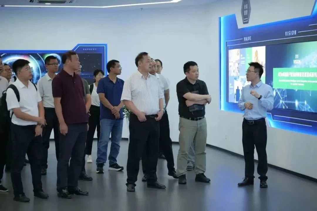 新能源 新動力 新未來|卓然股份“動力與能源產業(yè)集群”圓桌座談會順利召開